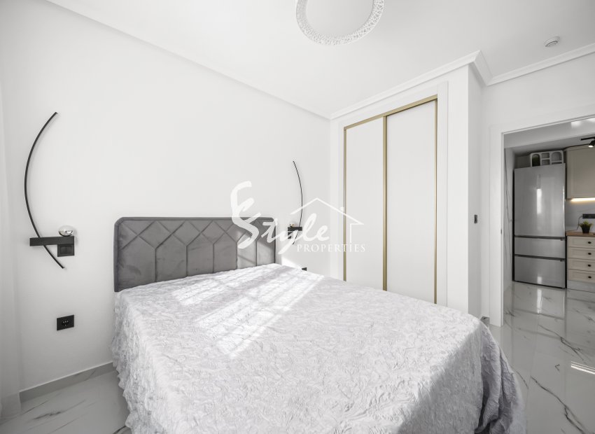 Resale - Apartamento - Orihuela Costa  - Playa Flamenca