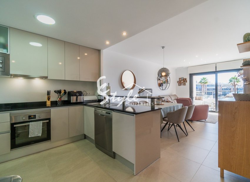 Resale - Apartamento - Orihuela-Costa - Playa Flamenca