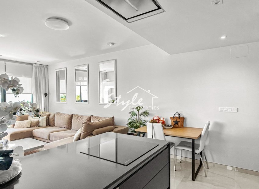 Resale - Apartamento - Orihuela-Costa - Playa Flamenca