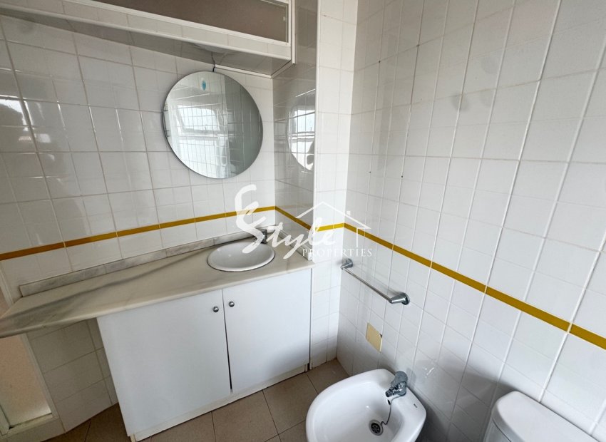 Resale - Apartamento - Orihuela-Costa - Playa Flamenca