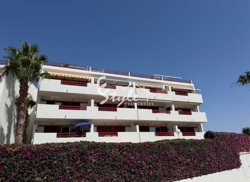 Resale - Apartamento - Orihuela-Costa - Playa Flamenca
