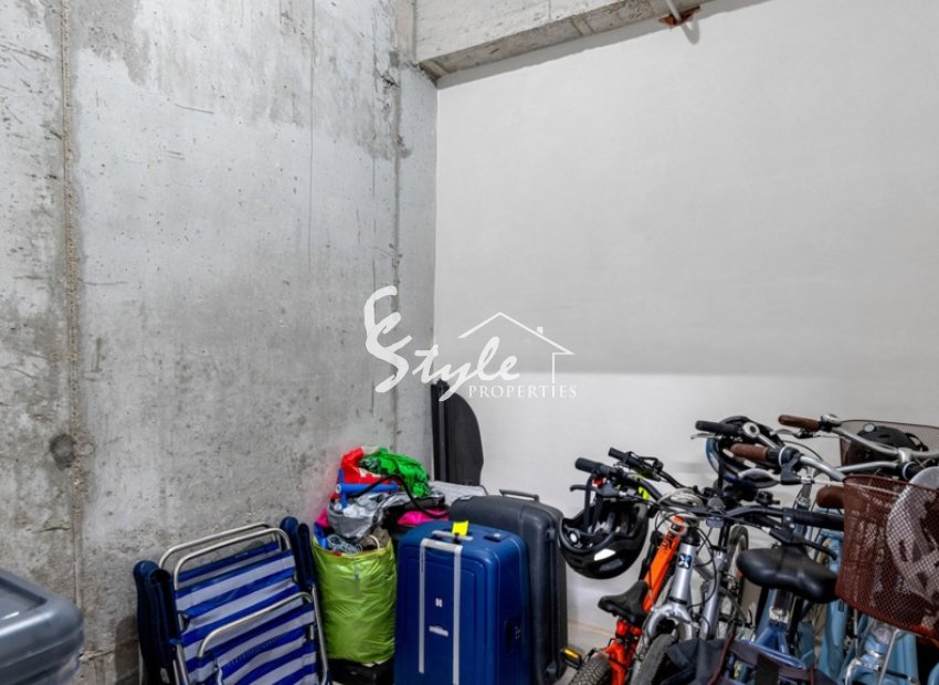 Resale - Apartamento - Orihuela-Costa - Villamartin