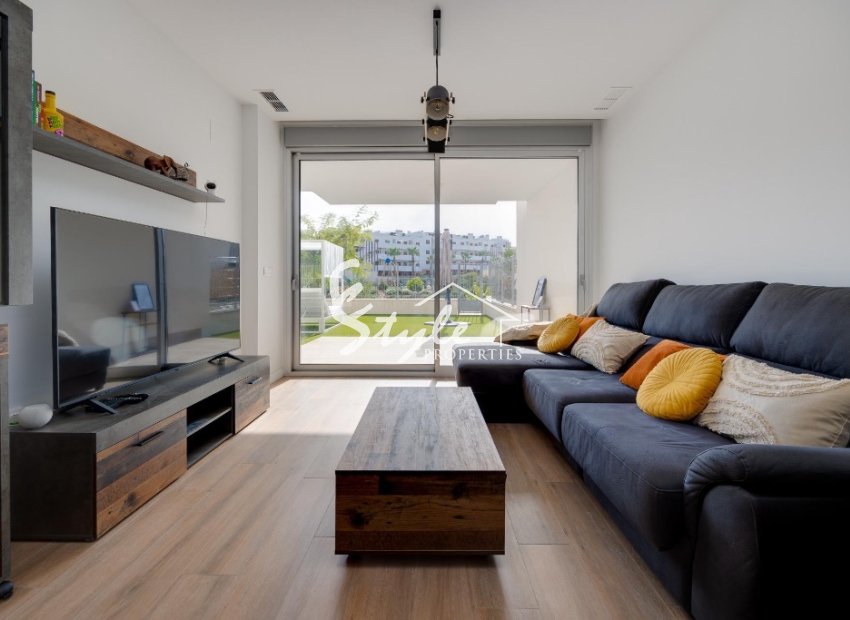 Resale - Apartamento - Orihuela-Costa - Villamartin