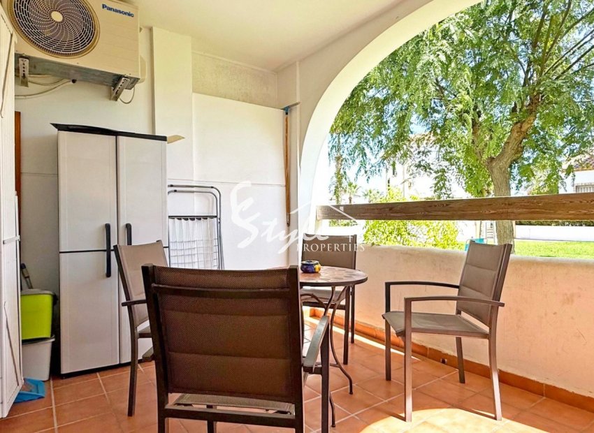 Resale - Apartamento - Orihuela-Costa - Villamartin