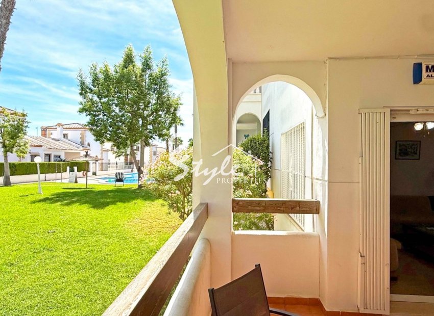 Resale - Apartamento - Orihuela-Costa - Villamartin