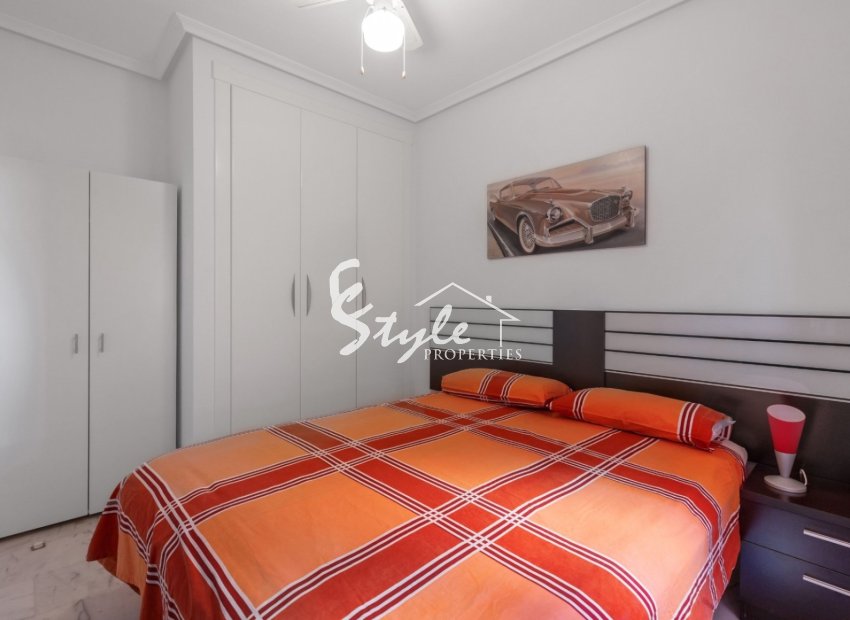 Resale - Apartamento - Orihuela-Costa - Villamartin