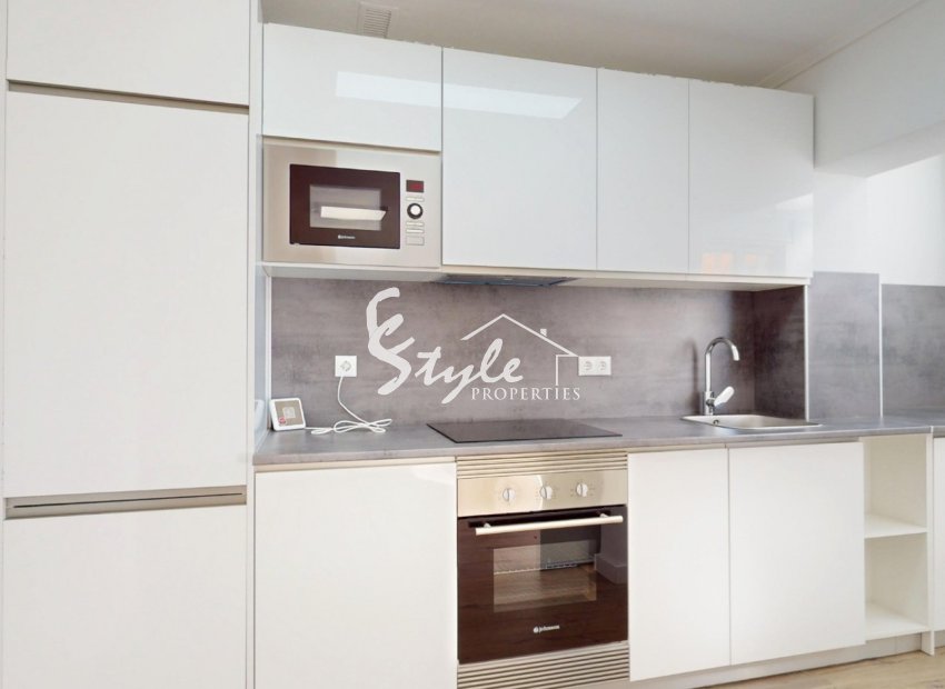 Resale - Apartamento - Orihuela-Costa - Villamartin