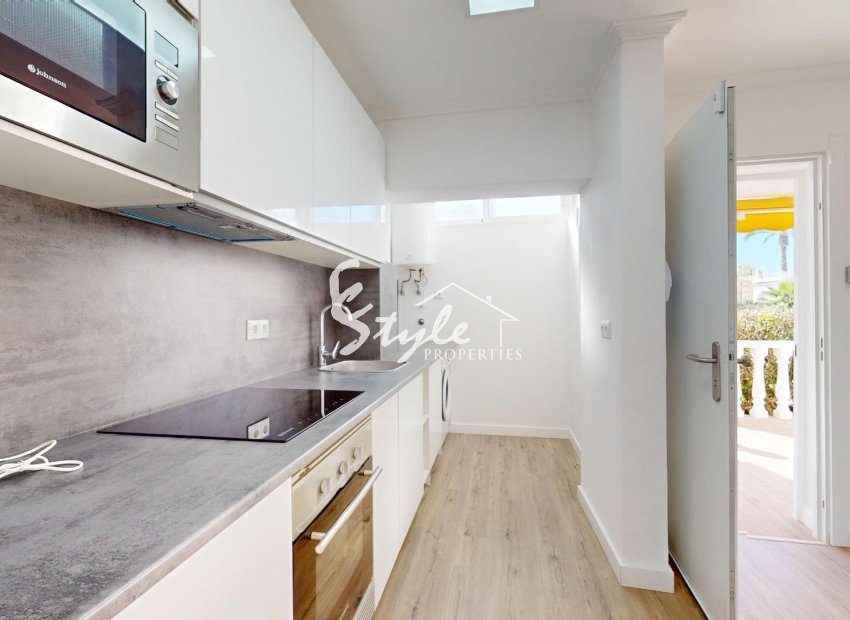 Resale - Apartamento - Orihuela-Costa - Villamartin