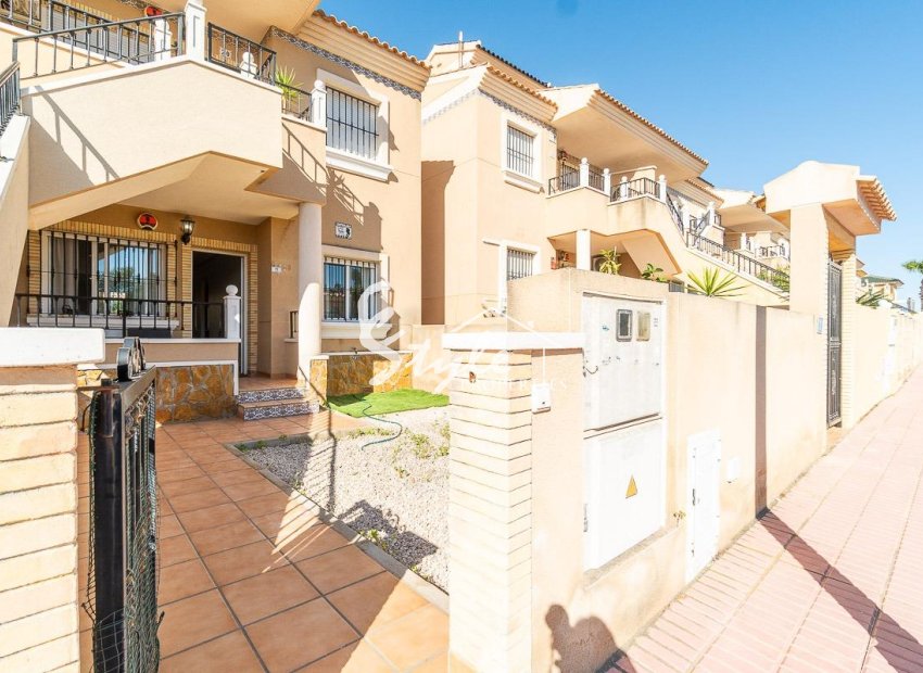 Resale - Apartamento - Orihuela-Costa - Villamartin