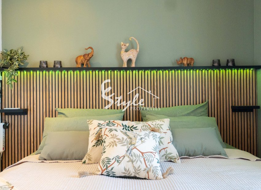 Resale - Apartamento - Orihuela-Costa - Villamartin