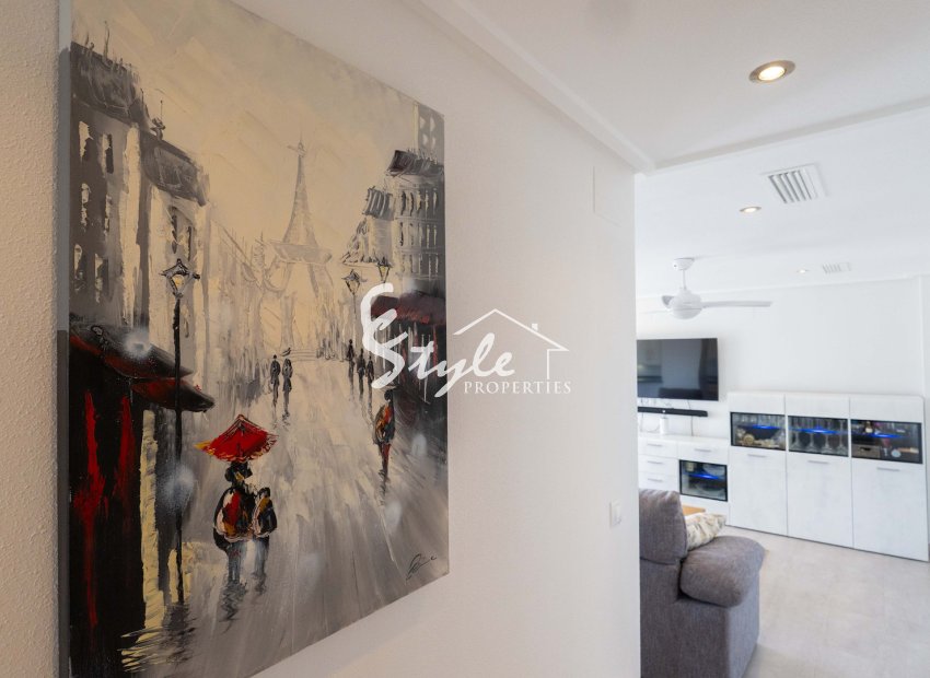 Resale - Apartamento - Orihuela-Costa - Villamartin