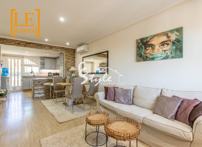 Resale - Apartamento - Orihuela-Costa - Villamartin