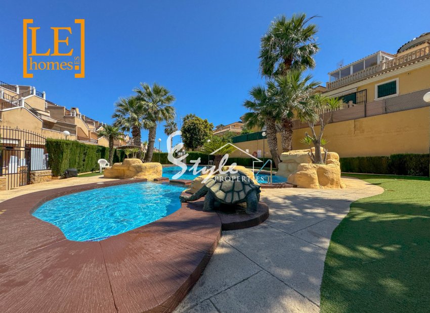 Resale - Apartamento - Orihuela-Costa - Villamartin