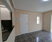 Resale - Apartamento - Playa Flamenca - Res. San Antonio