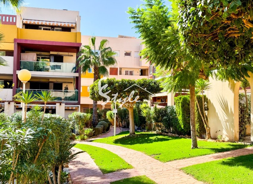 Resale - Apartamento - Playa Flamenca