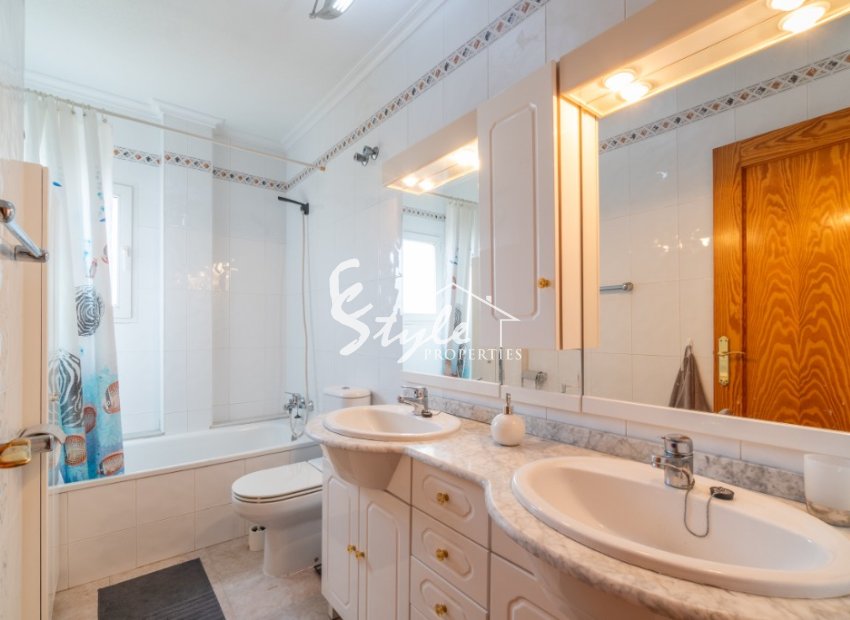 Resale - Apartamento - Playa Flamenca