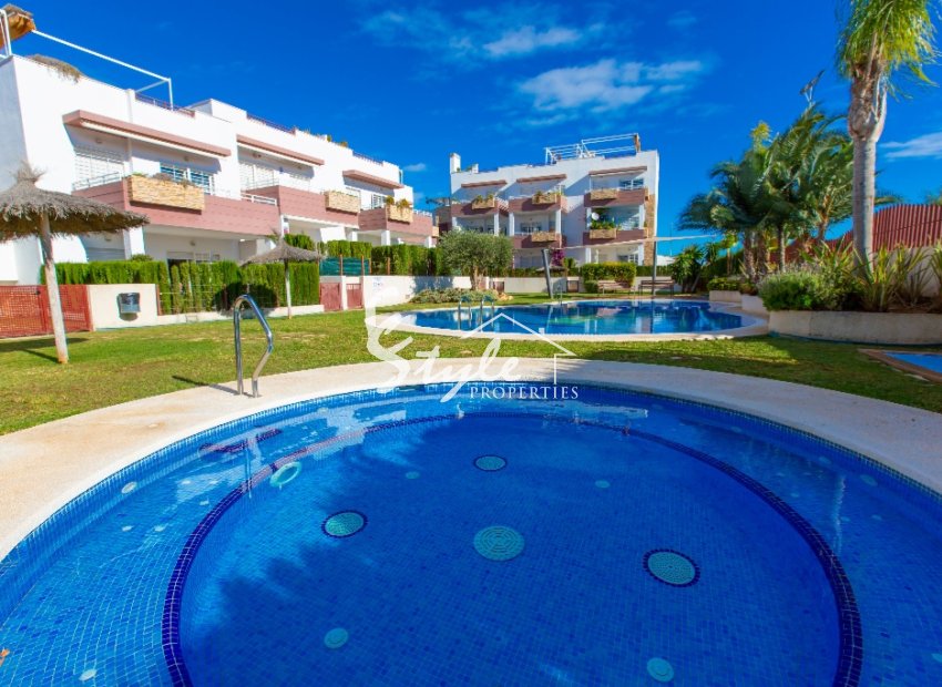 Resale - Apartamento - Punta Prima - La Ciñuelica