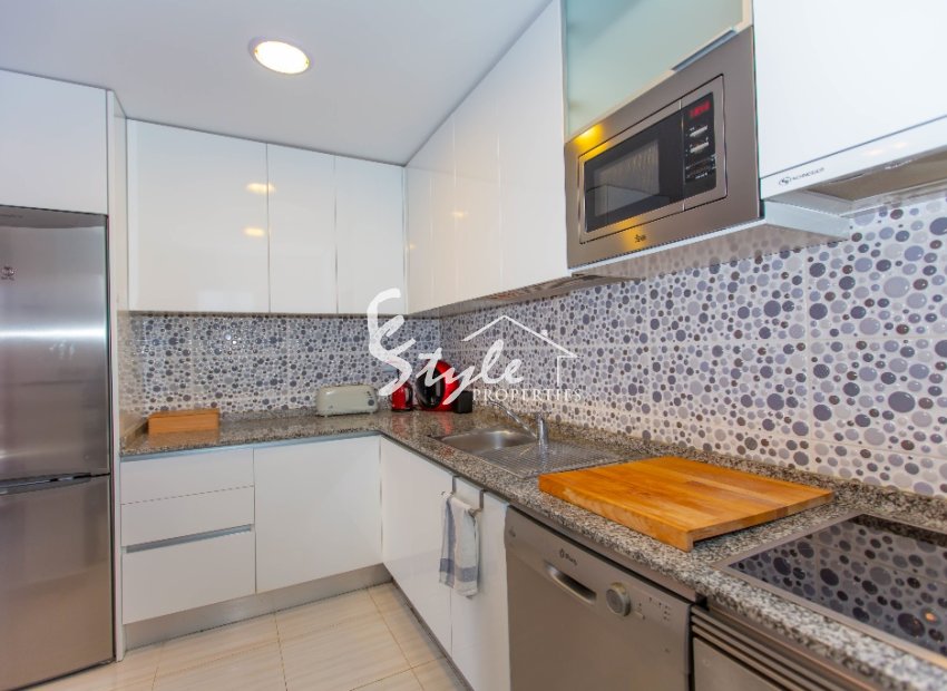 Resale - Apartamento - Punta Prima - La Ciñuelica