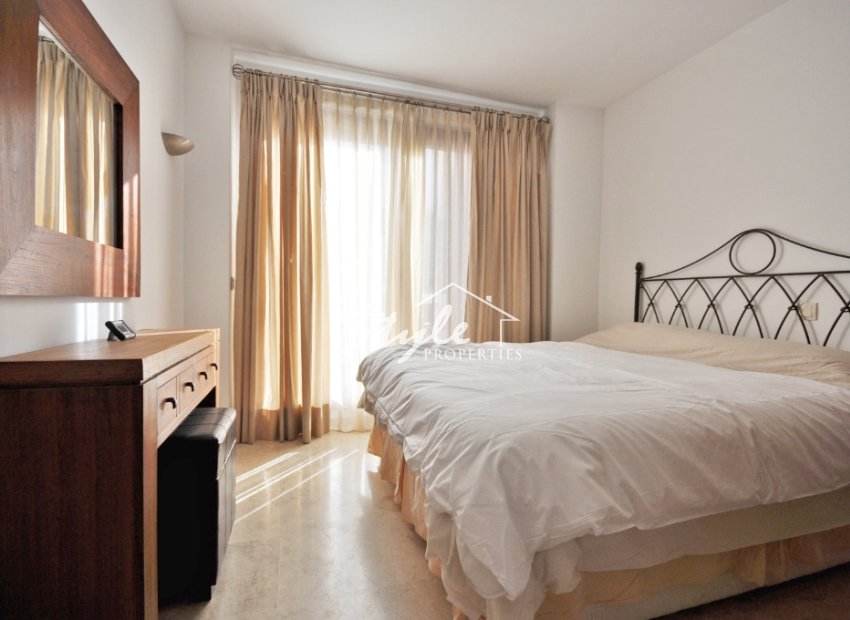 Resale - Apartamento - Punta Prima - La Entrada