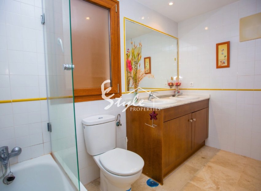 Resale - Apartamento - Punta Prima - La Recoleta