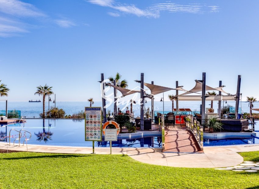 Resale - Apartamento - Punta Prima - Sea Senses