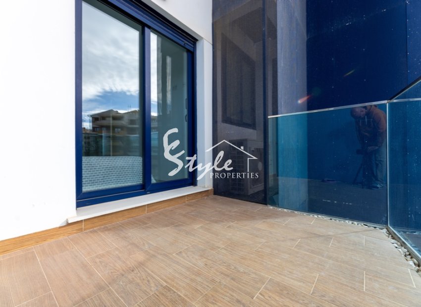 Resale - Apartamento - Punta Prima - Sea Senses