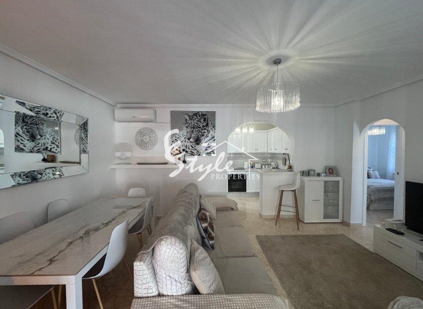 Resale - Apartamento - Punta Prima - Serena