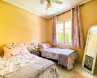 Resale - Apartamento - Punta Prima