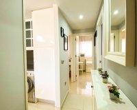 Resale - Apartamento - Punta Prima