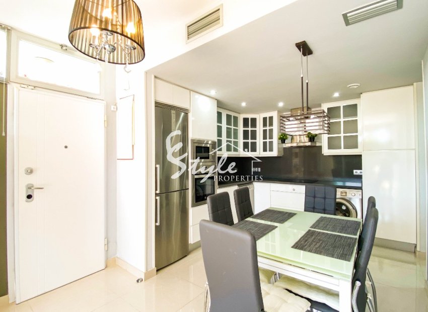 Resale - Apartamento - Punta Prima