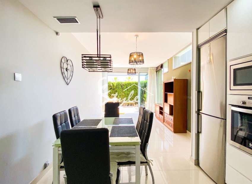 Resale - Apartamento - Punta Prima