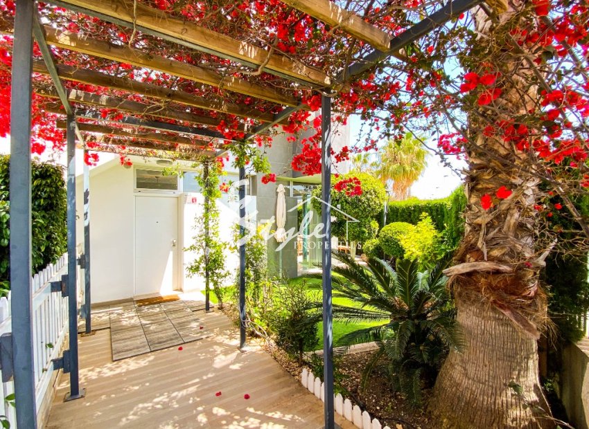 Resale - Apartamento - Punta Prima