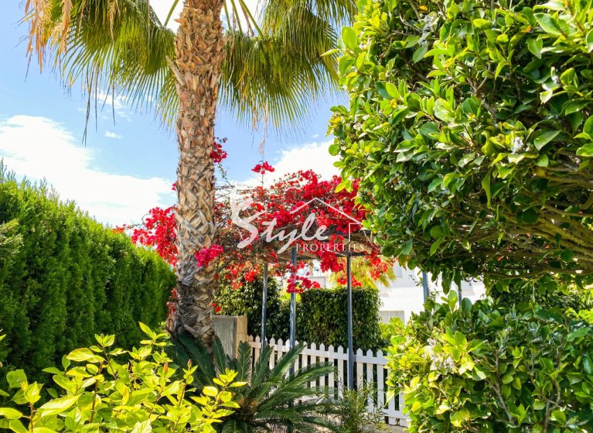 Resale - Apartamento - Punta Prima