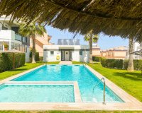 Resale - Apartamento - Punta Prima