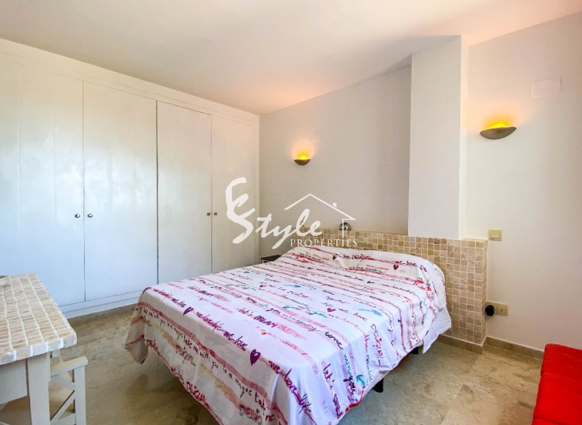 Resale - Apartamento - Punta Prima