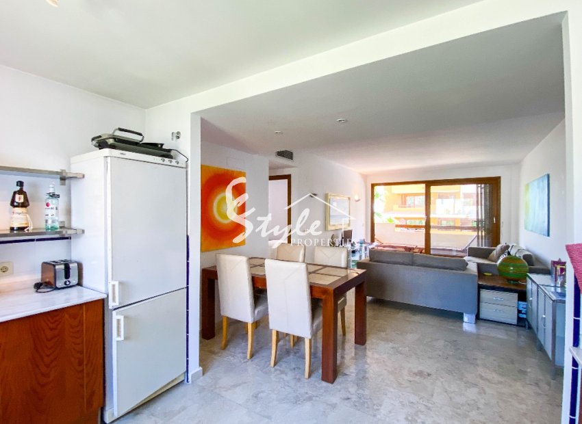 Resale - Apartamento - Punta Prima