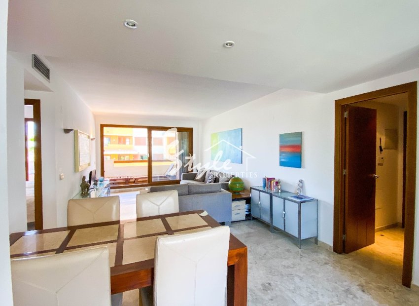 Resale - Apartamento - Punta Prima