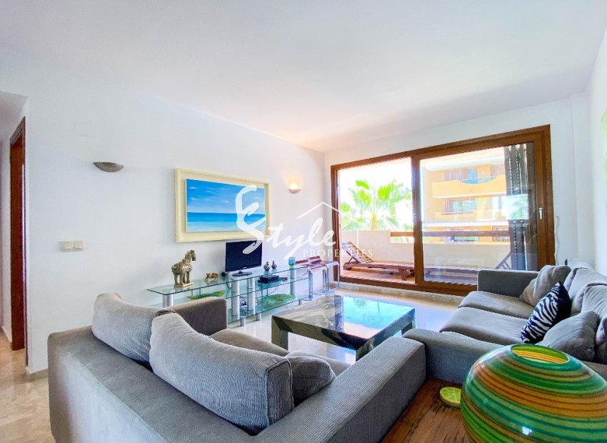 Resale - Apartamento - Punta Prima