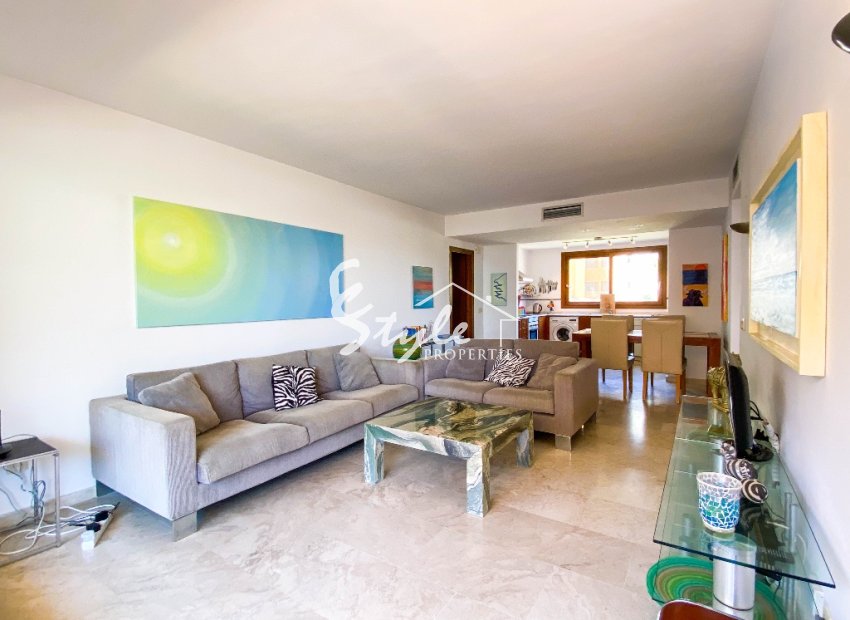 Resale - Apartamento - Punta Prima