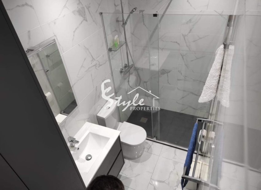 Resale - Apartamento - Punta Prima