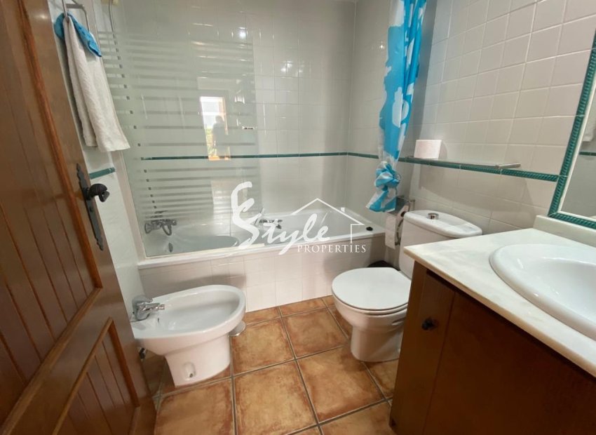 Resale - Apartamento - Punta Prima