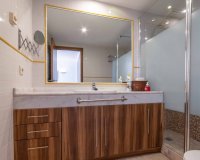 Resale - Apartamento - Punta Prima