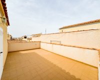 Resale - Apartamento - Punta Prima