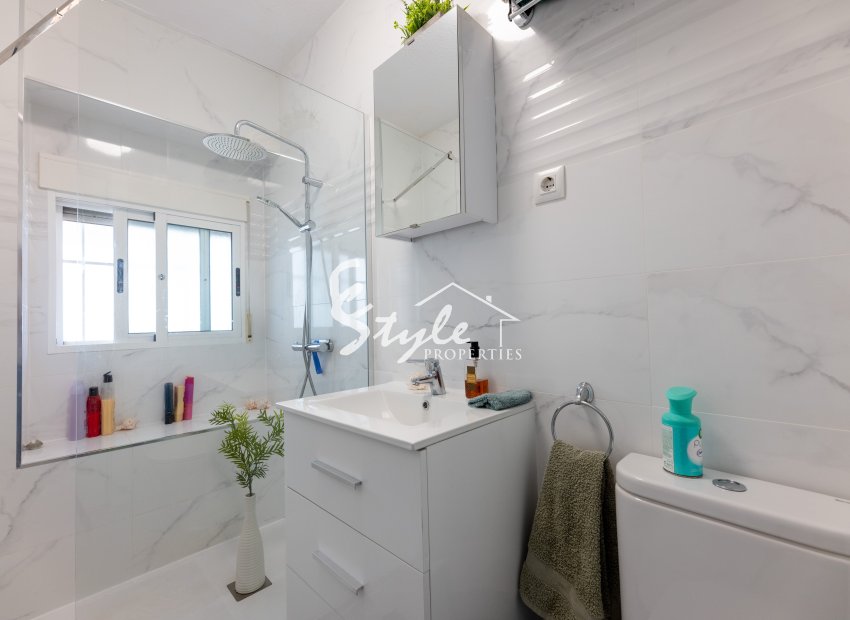 Resale - Apartamento - Punta Prima