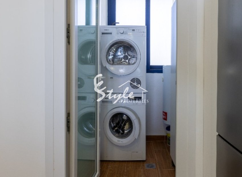 Resale - Apartamento - Punta Prima