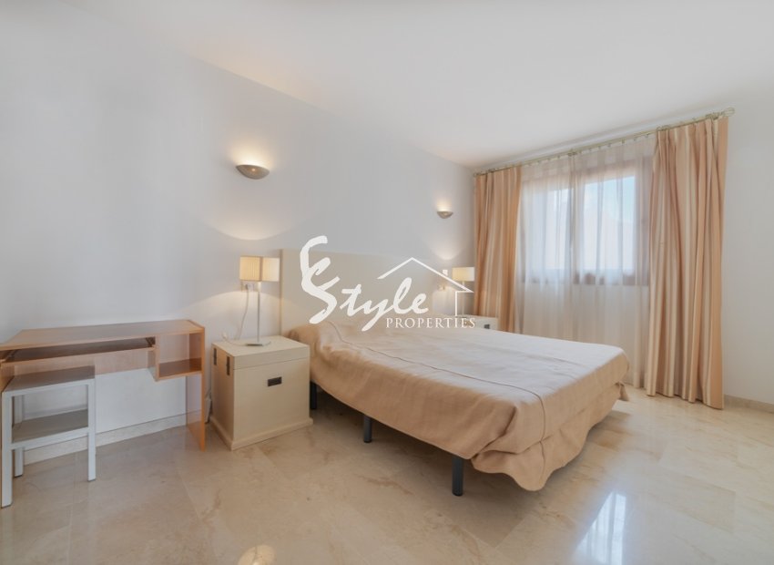 Resale - Apartamento - Punta Prima
