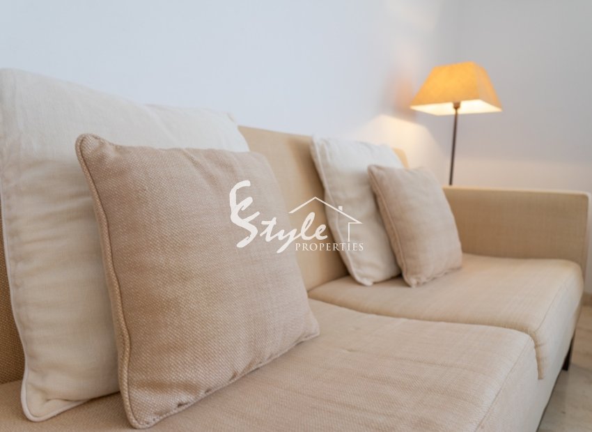 Resale - Apartamento - Punta Prima