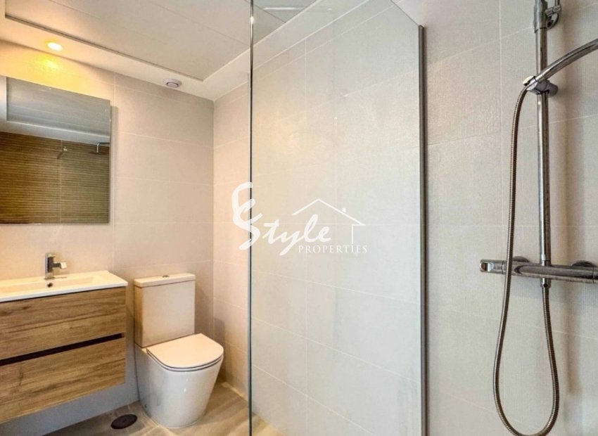 Resale - Apartamento - Punta Prima