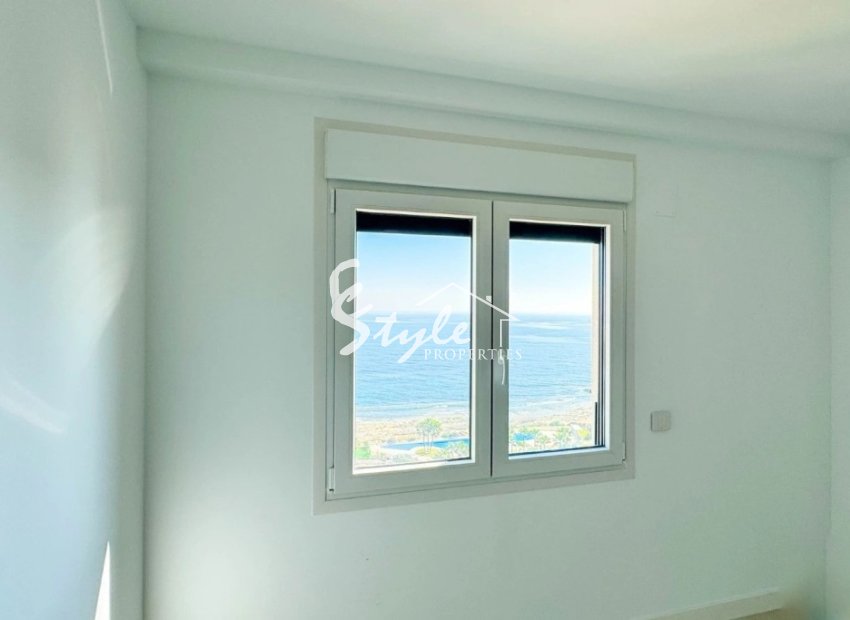 Resale - Apartamento - Punta Prima