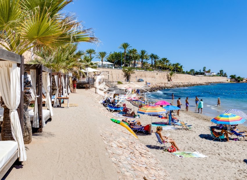 Resale - Apartamento - Punta Prima